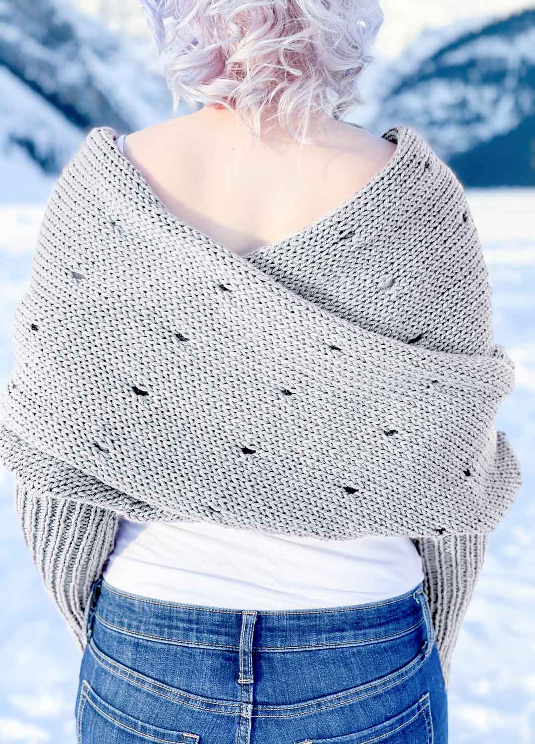 Easy Eyelet Sweater Scarf x @knitatude Kit - Yummy Yarn Fine Version